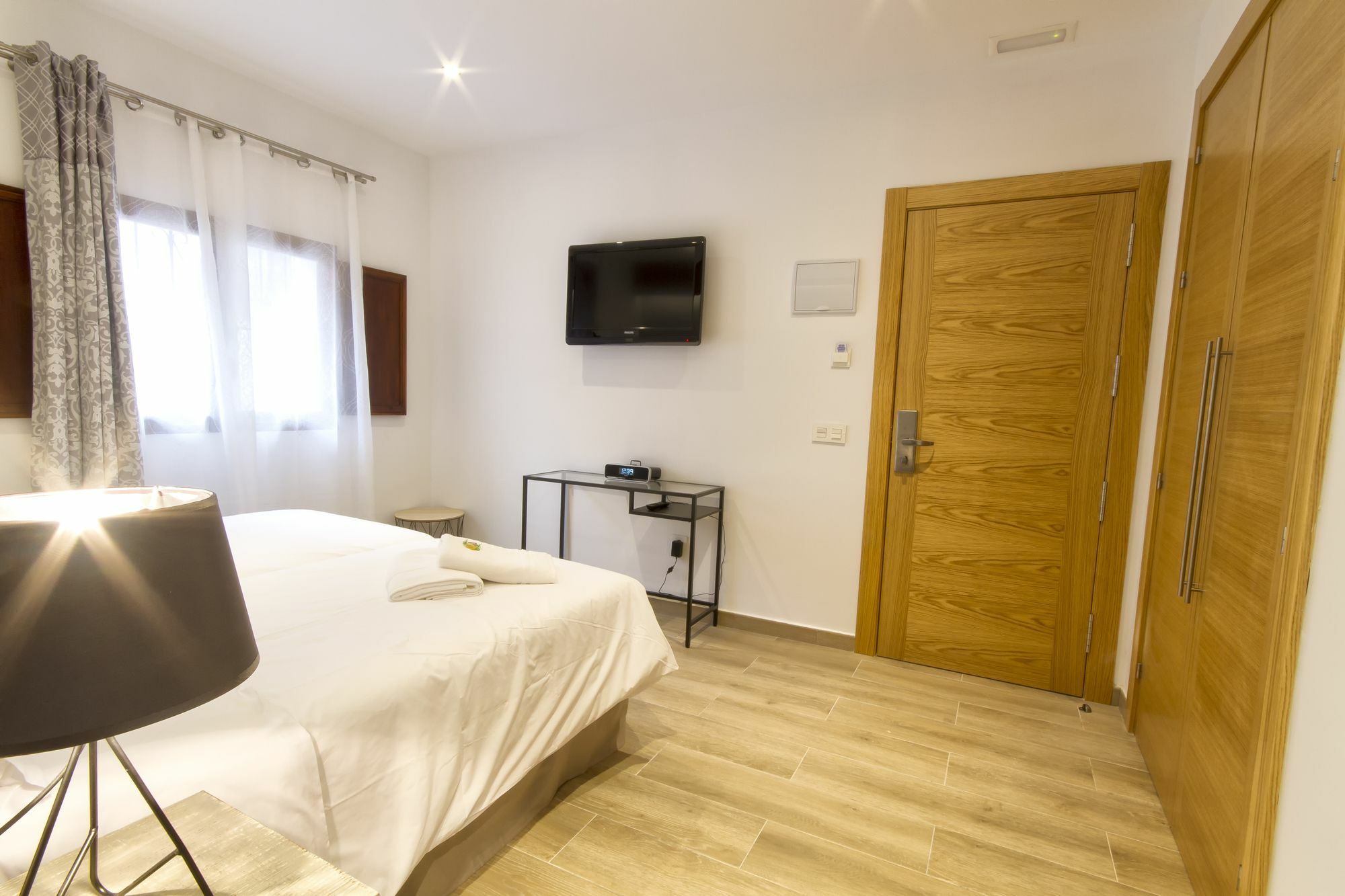 Hotel Lucero 12 à Marbellac Extérieur photo